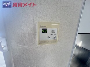 伊勢中川駅 徒歩15分 1階の物件内観写真